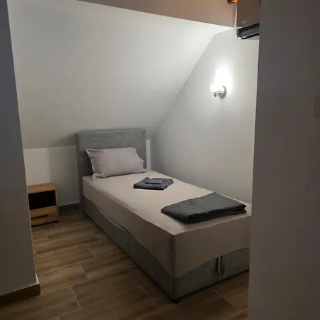 Mara * Gornja Toplica